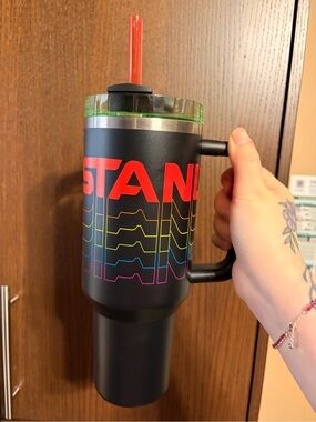 🖤 Stanley Quencher 40oz – Reverb Black 🖤